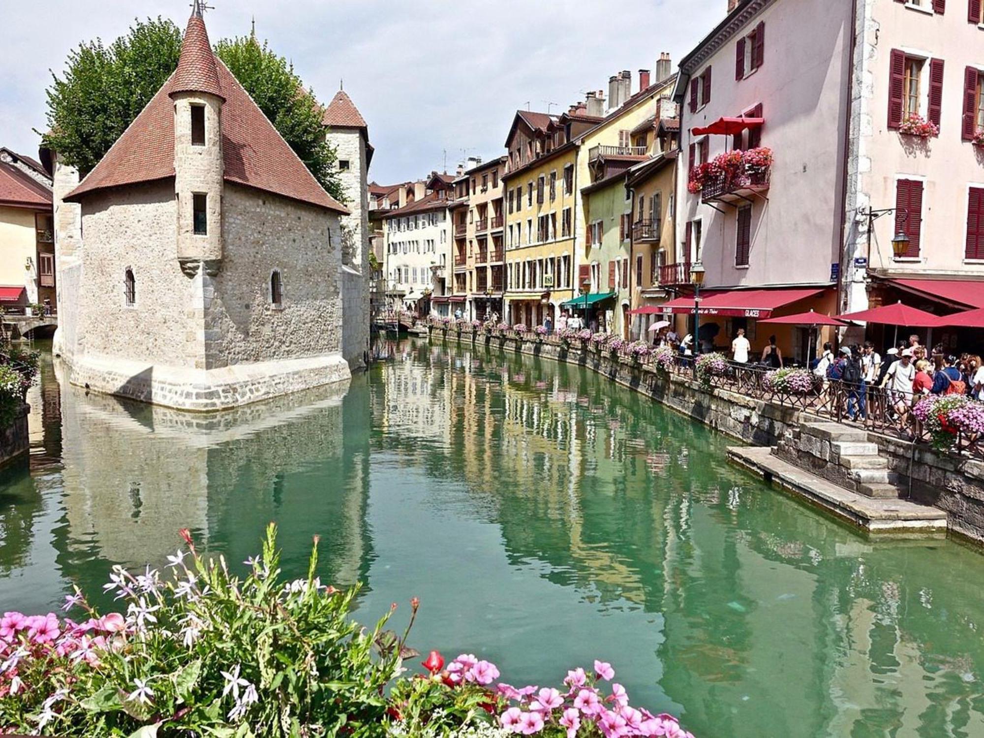 T1 Confortable A 2 Pas Du Centre D'Annecy Avec Parking Et Terrasse - Fr-1-432-44 Екстериор снимка